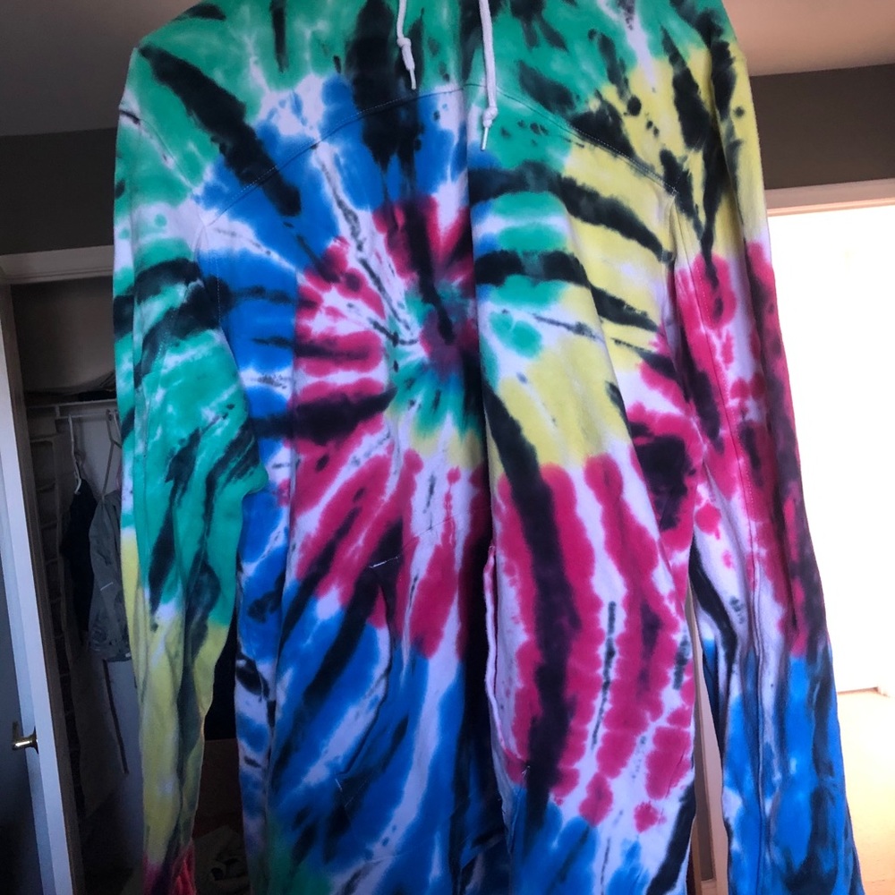 Empyre tie die hoodie from zumiez